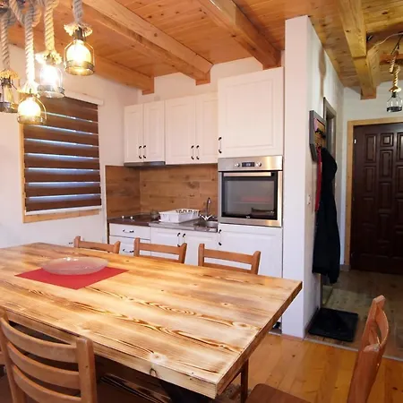 Tarsko Srce N Campingplads